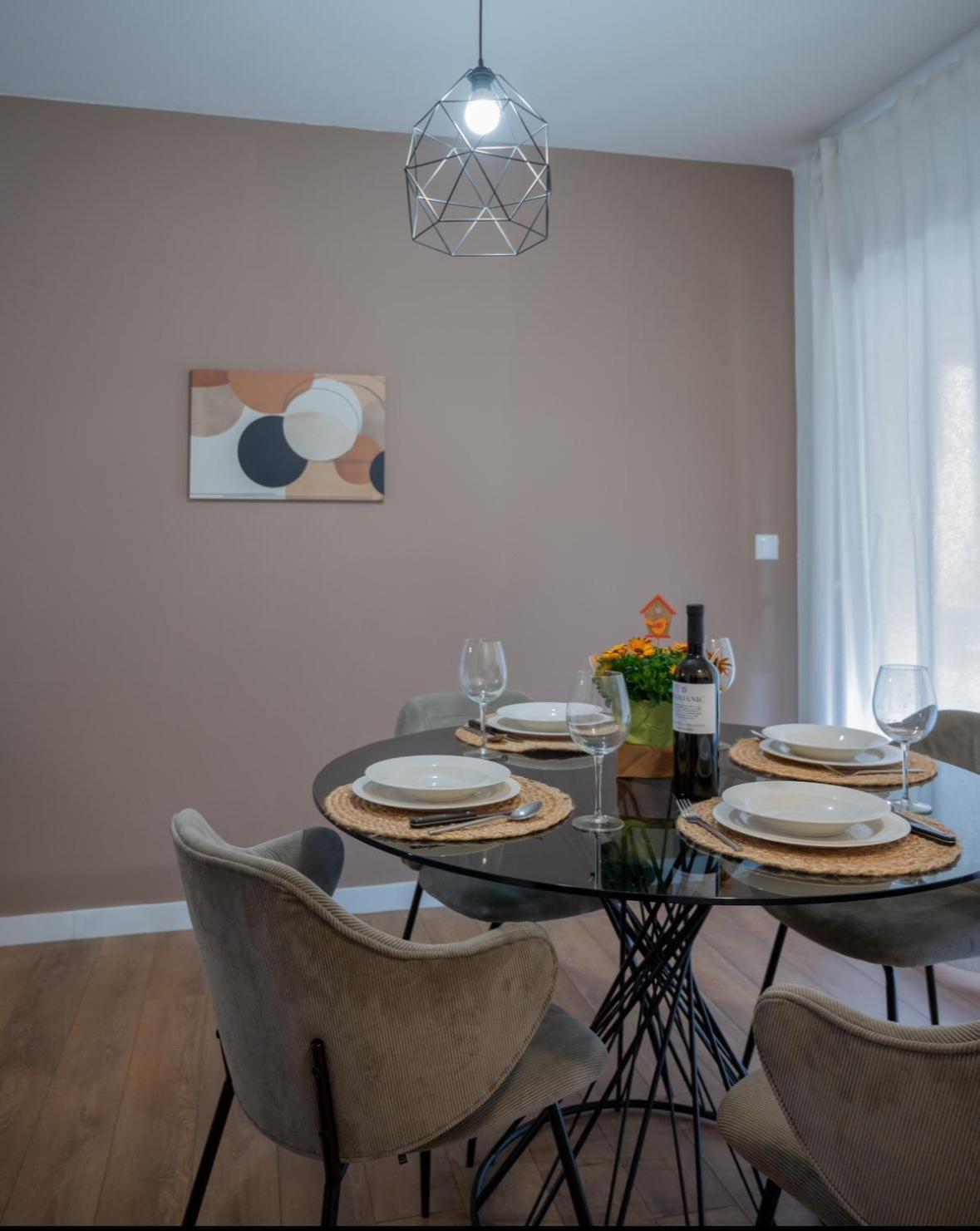 Apartman Rose-2025 Renovated Garden View 포레치 외부 사진