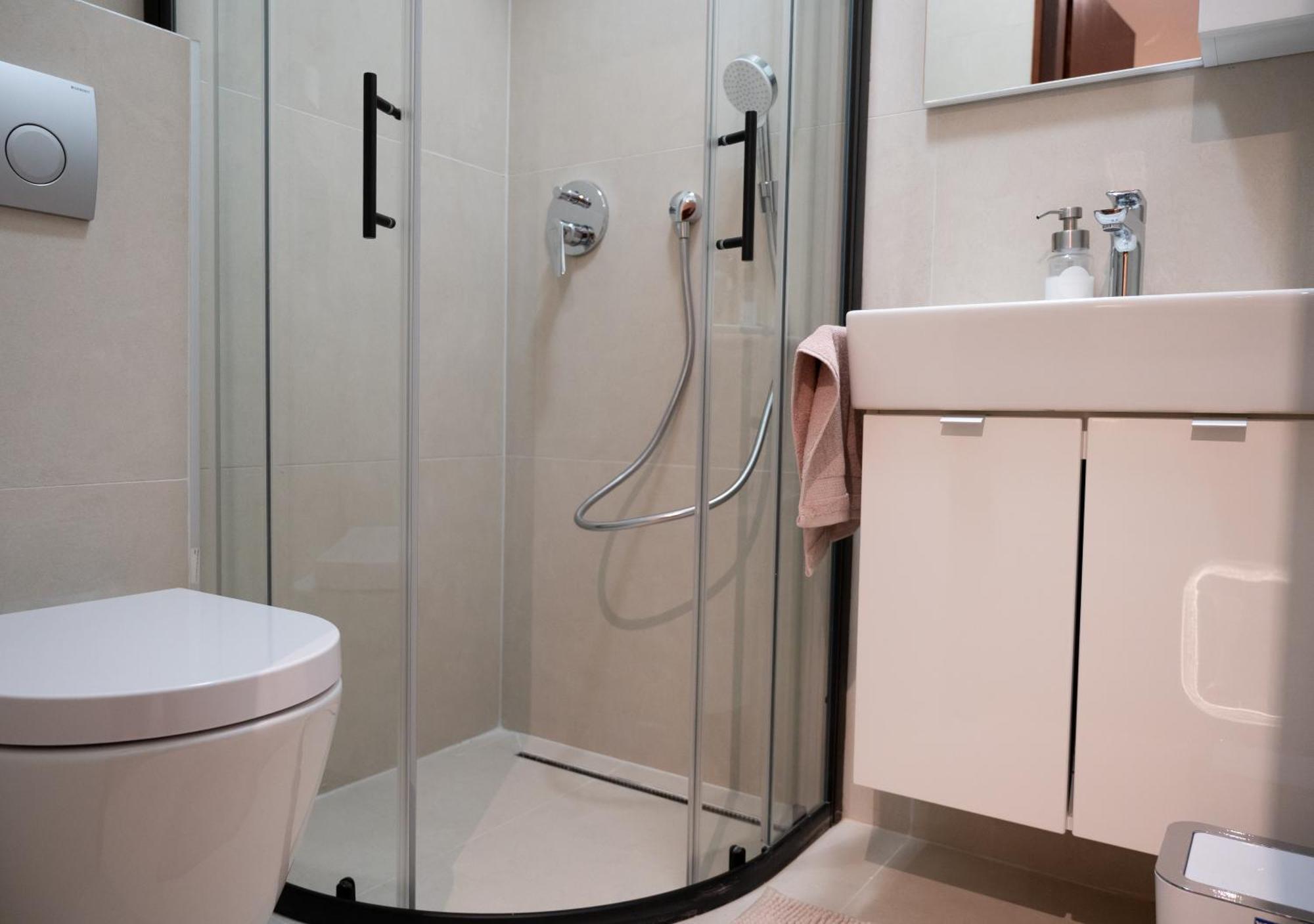 Apartman Rose-2025 Renovated Garden View 포레치 외부 사진