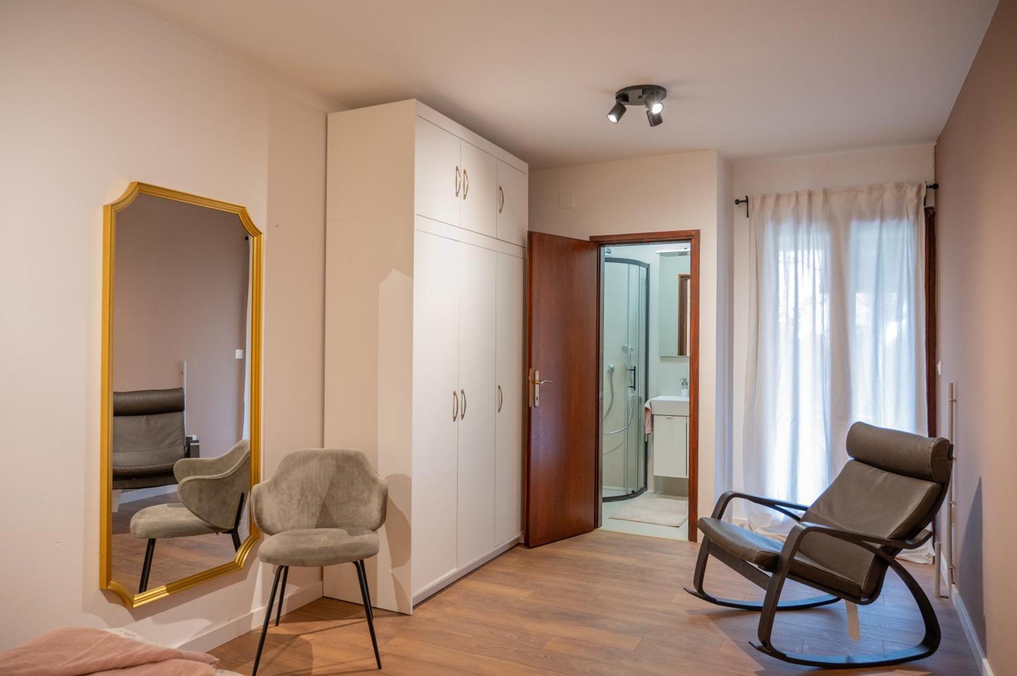 Apartman Rose-2025 Renovated Garden View 포레치 외부 사진